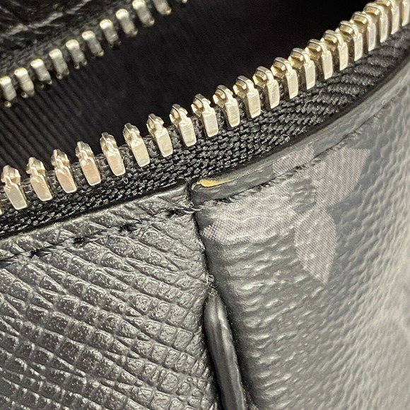 LOUIS VUITTON Shoulder Bag Taigarama Outdoor M30233 Noir Ladies - Picture 7 of 10